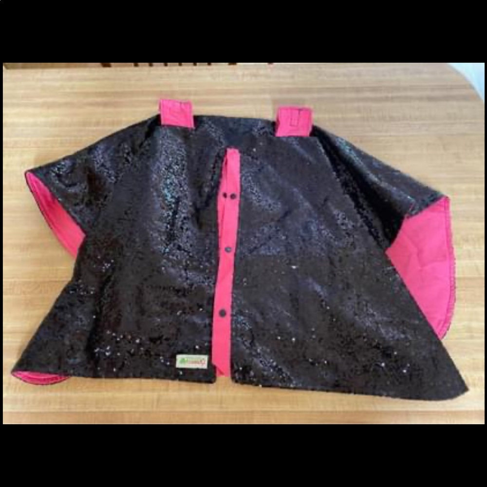 Car seat canopy.